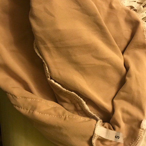 White Lace Dress with Nude Lining. Sz S - Picture 4 of 5